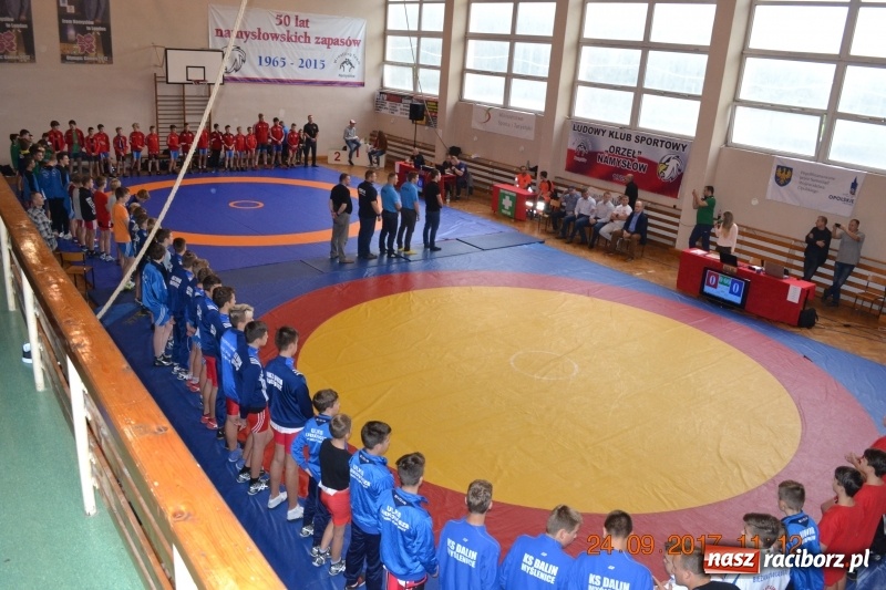 Zdjęcie w galerii na portalu naszraciborz.pl: Udany start młodzików Unii w Namysłowie wiadomości z regionu