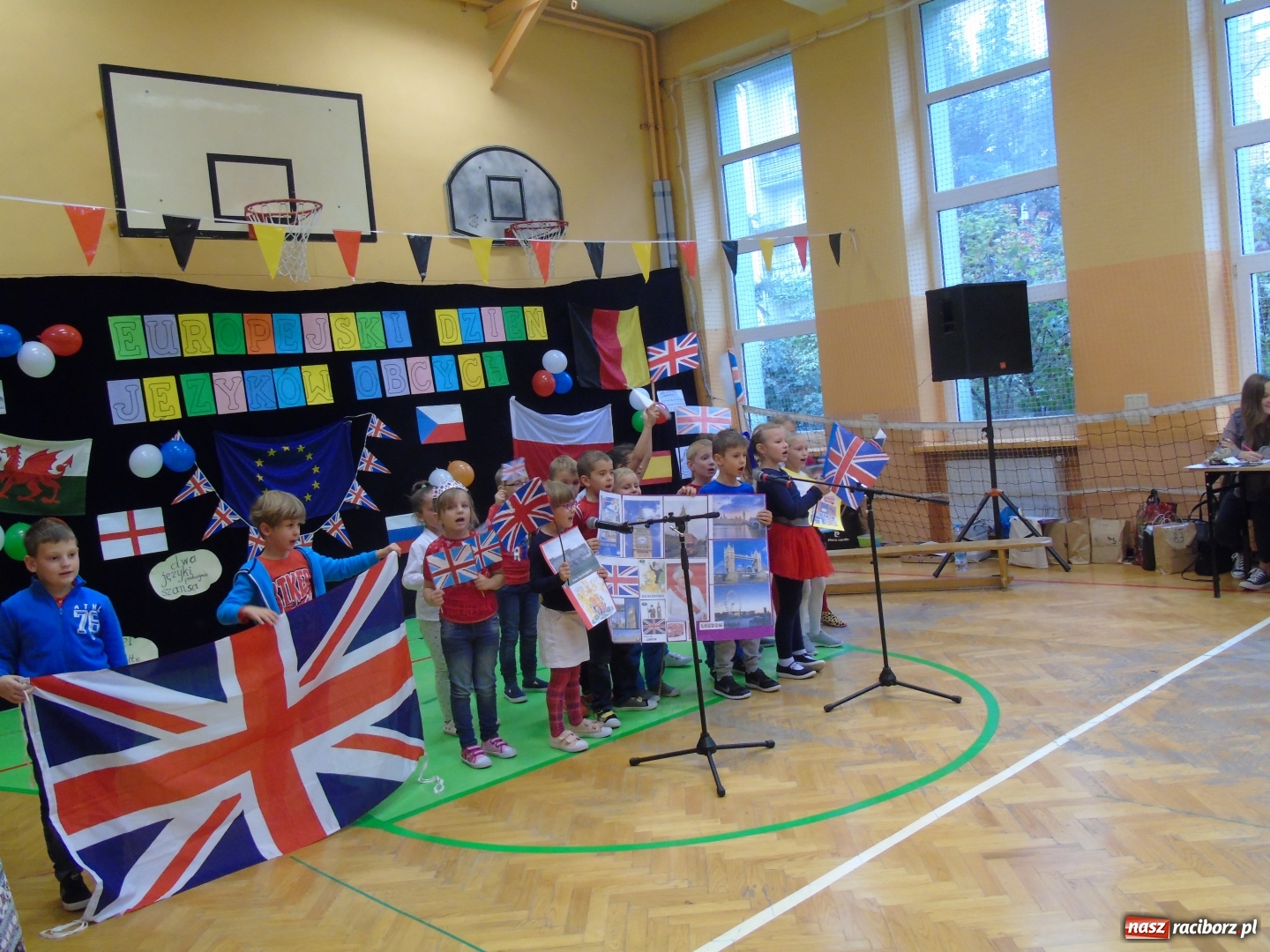 Zdjęcie w galerii na portalu naszraciborz.pl: Europejski Dzień Języków Obcych w SP 13  wiadomości z regionu