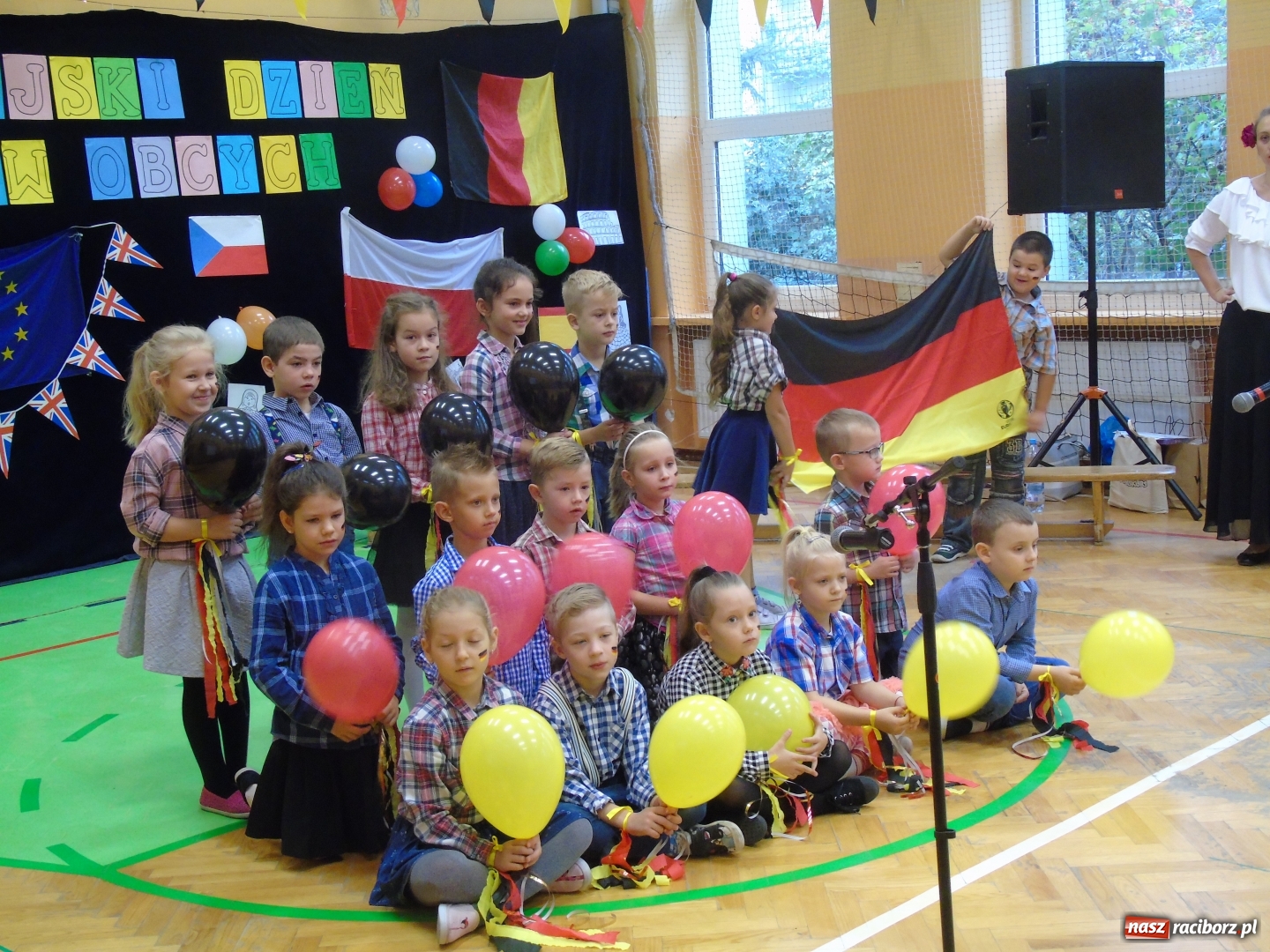 Zdjęcie w galerii na portalu naszraciborz.pl: Europejski Dzień Języków Obcych w SP 13  wiadomości z regionu