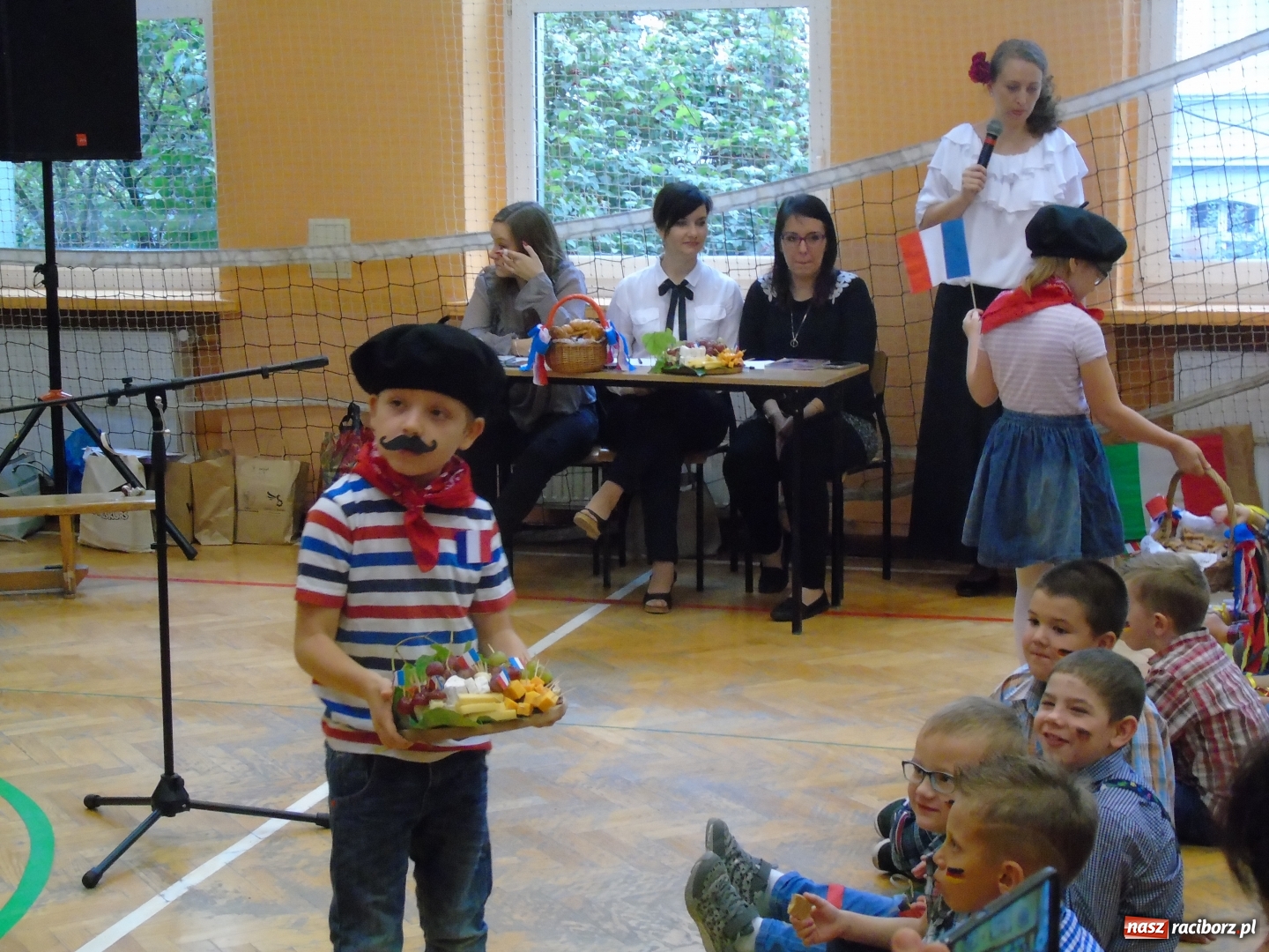 Zdjęcie w galerii na portalu naszraciborz.pl: Europejski Dzień Języków Obcych w SP 13  wiadomości z regionu