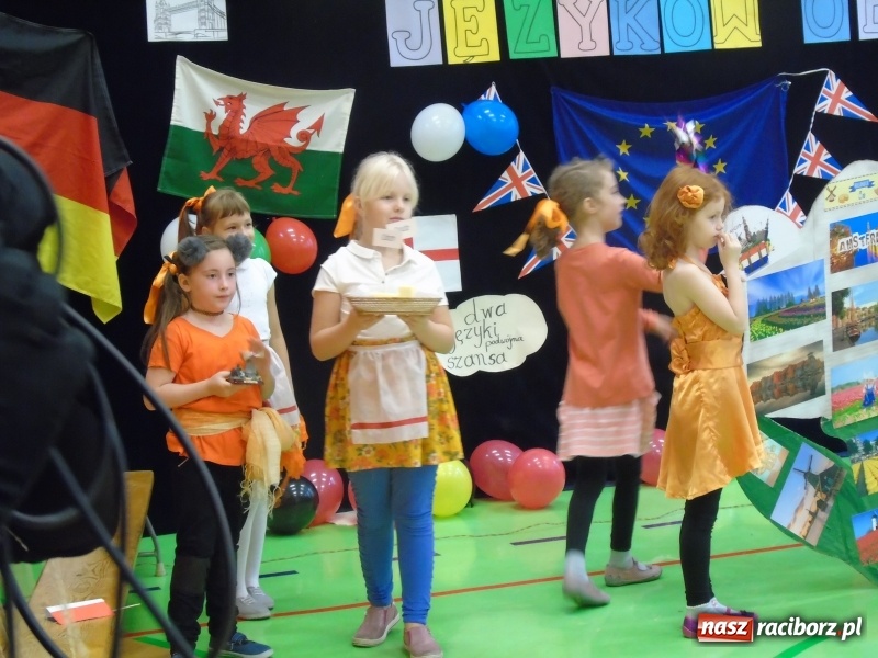Zdjęcie w galerii na portalu naszraciborz.pl: Europejski Dzień Języków Obcych w SP 13  wiadomości z regionu