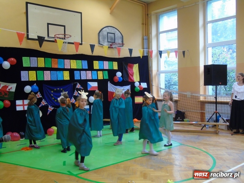 Zdjęcie w galerii na portalu naszraciborz.pl: Europejski Dzień Języków Obcych w SP 13  wiadomości z regionu