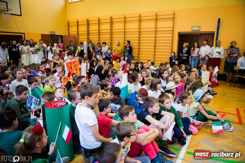 Zdjęcie w galerii na portalu naszraciborz.pl: Europejski Dzień Języków Obcych w SP 13  wiadomości z regionu