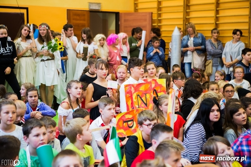 Zdjęcie w galerii na portalu naszraciborz.pl: Europejski Dzień Języków Obcych w SP 13  wiadomości z regionu