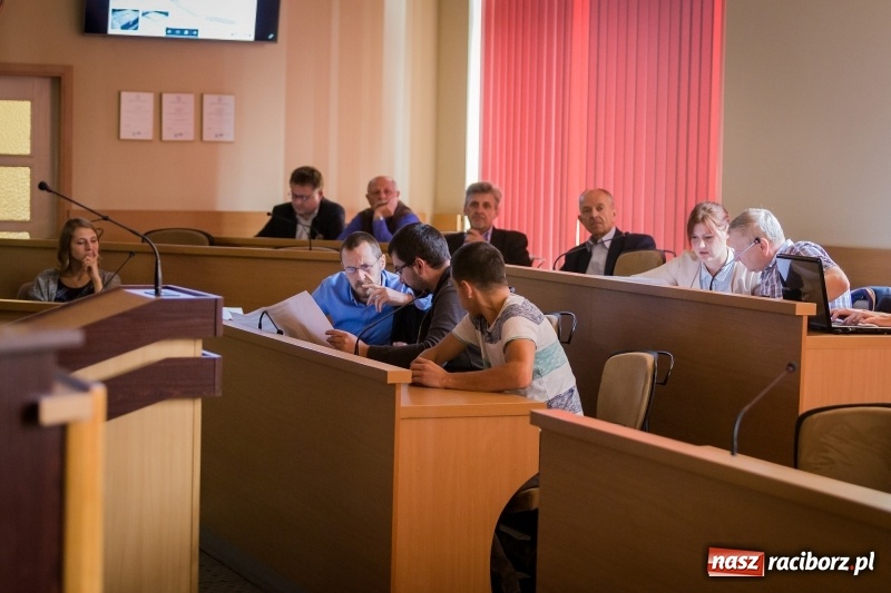 Zdjęcie w galerii na portalu naszraciborz.pl: Skandynawska prostota kontra baśniowy klimat. Raciborzanie dyskutowali o ul. Długiej wiadomości z regionu