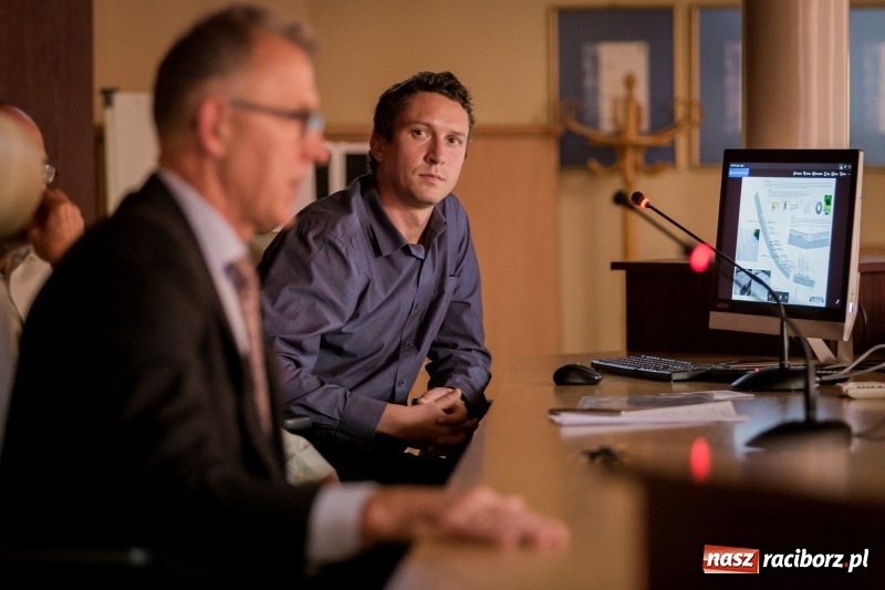 Zdjęcie w galerii na portalu naszraciborz.pl: Skandynawska prostota kontra baśniowy klimat. Raciborzanie dyskutowali o ul. Długiej wiadomości z regionu