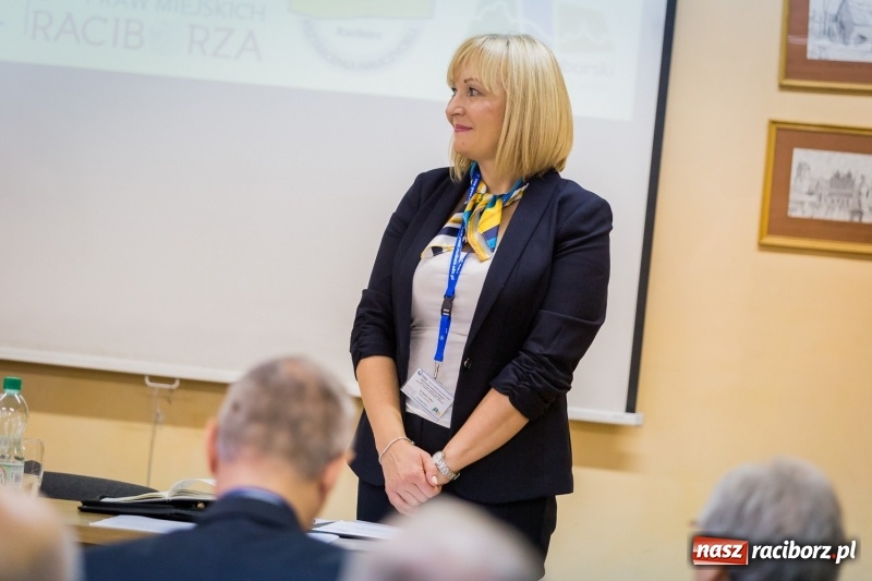 Zdjęcie w galerii na portalu naszraciborz.pl: Konferencja naukowa na 70-lecie kształcenia nauczycieli w murach raciborskiej Uczelni wiadomości z regionu