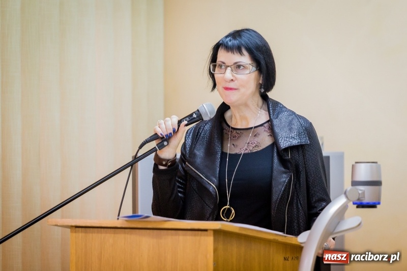 Zdjęcie w galerii na portalu naszraciborz.pl: Konferencja naukowa na 70-lecie kształcenia nauczycieli w murach raciborskiej Uczelni wiadomości z regionu