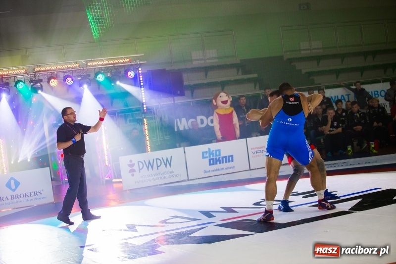 Zdjęcie w galerii na portalu naszraciborz.pl: Porażka MKZ Unii Racibórz na inaugurację PWPW Krajowej Ligi Zapaśniczej wiadomości z regionu