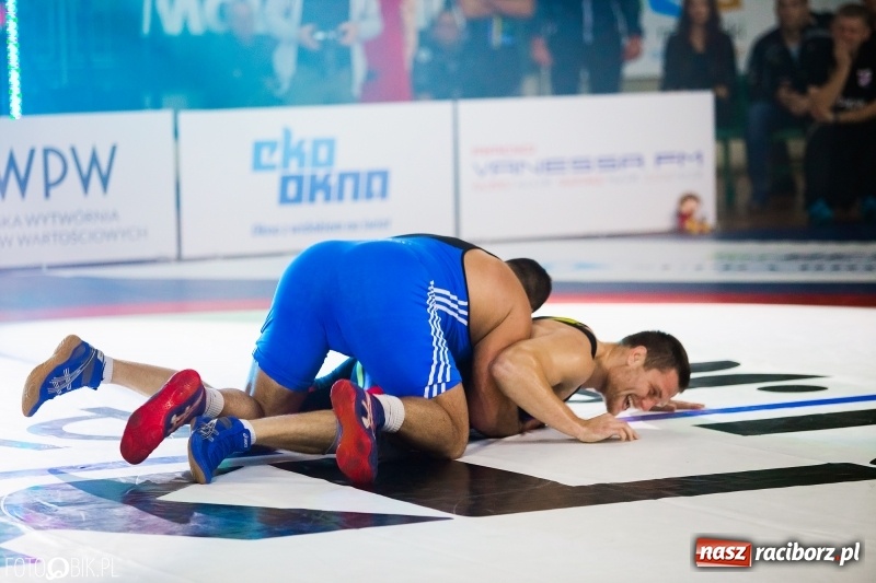 Zdjęcie w galerii na portalu naszraciborz.pl: Porażka MKZ Unii Racibórz na inaugurację PWPW Krajowej Ligi Zapaśniczej wiadomości z regionu