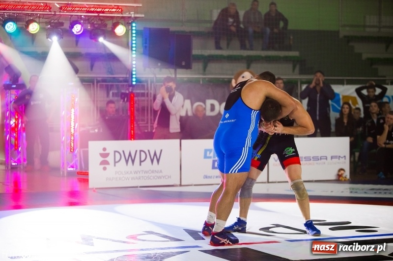 Zdjęcie w galerii na portalu naszraciborz.pl: Porażka MKZ Unii Racibórz na inaugurację PWPW Krajowej Ligi Zapaśniczej wiadomości z regionu