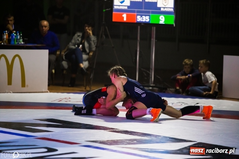 Zdjęcie w galerii na portalu naszraciborz.pl: Porażka MKZ Unii Racibórz na inaugurację PWPW Krajowej Ligi Zapaśniczej wiadomości z regionu