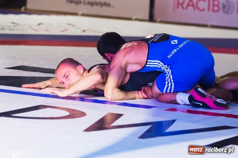 Zdjęcie w galerii na portalu naszraciborz.pl: Porażka MKZ Unii Racibórz na inaugurację PWPW Krajowej Ligi Zapaśniczej wiadomości z regionu