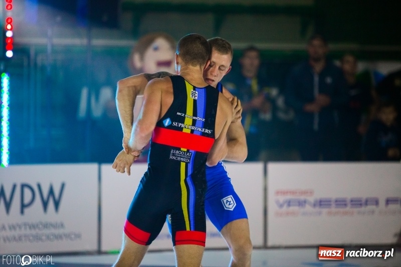 Zdjęcie w galerii na portalu naszraciborz.pl: Porażka MKZ Unii Racibórz na inaugurację PWPW Krajowej Ligi Zapaśniczej wiadomości z regionu