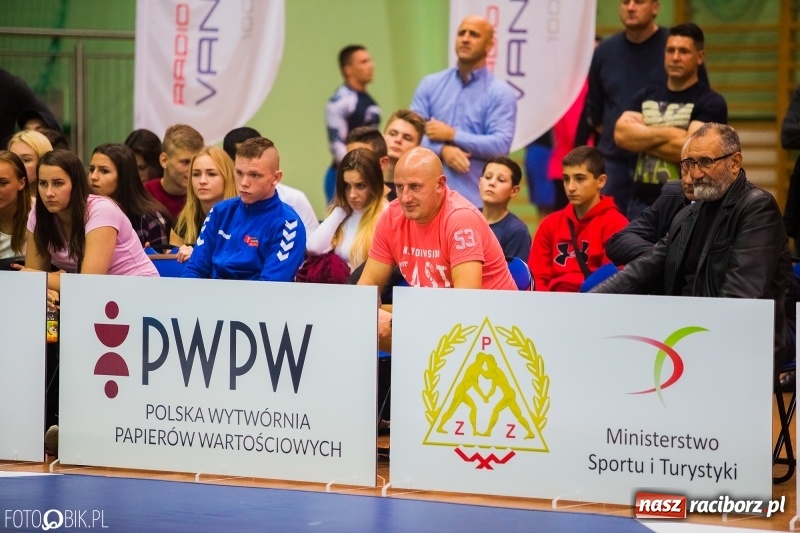 Zdjęcie w galerii na portalu naszraciborz.pl: Porażka MKZ Unii Racibórz na inaugurację PWPW Krajowej Ligi Zapaśniczej wiadomości z regionu