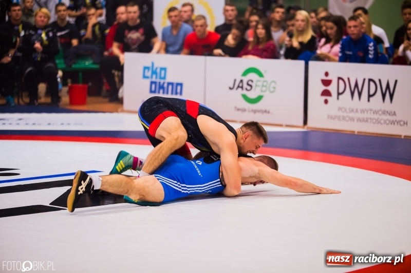 Zdjęcie w galerii na portalu naszraciborz.pl: Porażka MKZ Unii Racibórz na inaugurację PWPW Krajowej Ligi Zapaśniczej wiadomości z regionu