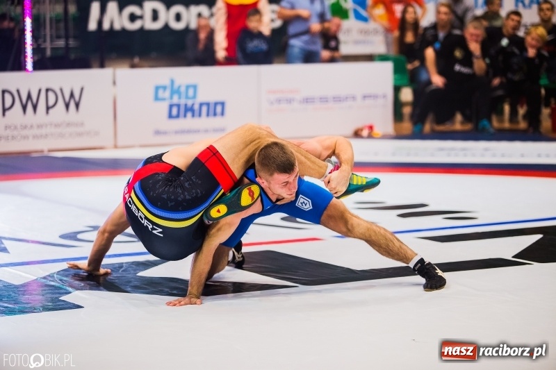 Zdjęcie w galerii na portalu naszraciborz.pl: Porażka MKZ Unii Racibórz na inaugurację PWPW Krajowej Ligi Zapaśniczej wiadomości z regionu