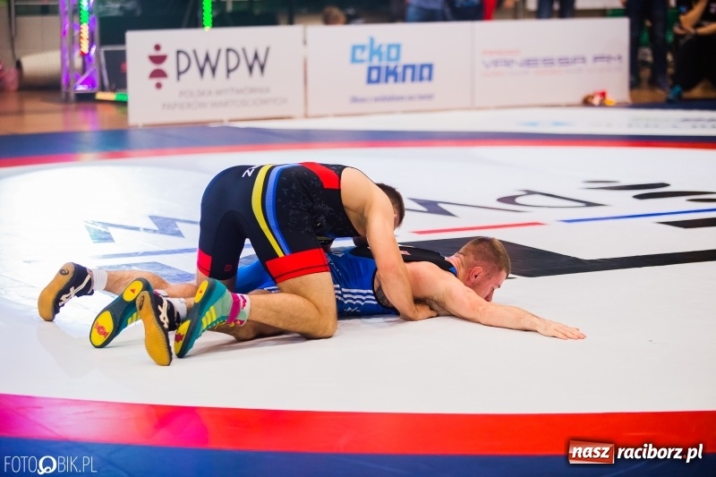 Zdjęcie w galerii na portalu naszraciborz.pl: Porażka MKZ Unii Racibórz na inaugurację PWPW Krajowej Ligi Zapaśniczej wiadomości z regionu