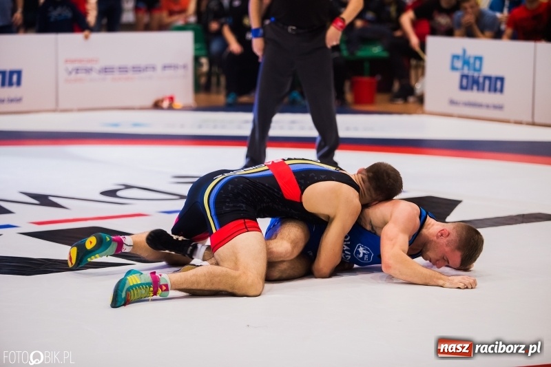 Zdjęcie w galerii na portalu naszraciborz.pl: Porażka MKZ Unii Racibórz na inaugurację PWPW Krajowej Ligi Zapaśniczej wiadomości z regionu