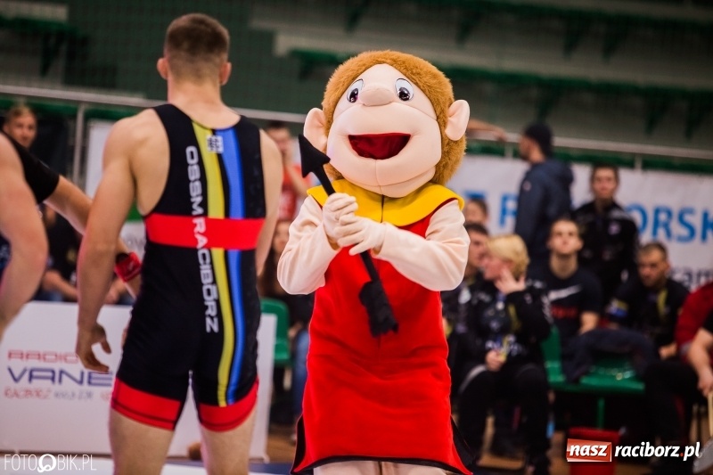 Zdjęcie w galerii na portalu naszraciborz.pl: Porażka MKZ Unii Racibórz na inaugurację PWPW Krajowej Ligi Zapaśniczej wiadomości z regionu