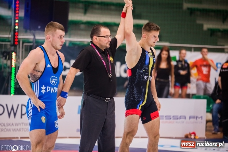 Zdjęcie w galerii na portalu naszraciborz.pl: Porażka MKZ Unii Racibórz na inaugurację PWPW Krajowej Ligi Zapaśniczej wiadomości z regionu