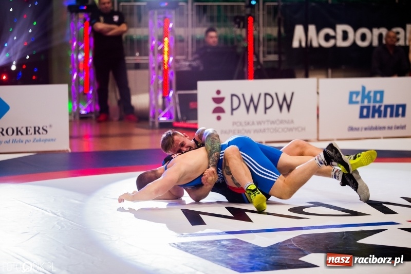 Zdjęcie w galerii na portalu naszraciborz.pl: Porażka MKZ Unii Racibórz na inaugurację PWPW Krajowej Ligi Zapaśniczej wiadomości z regionu