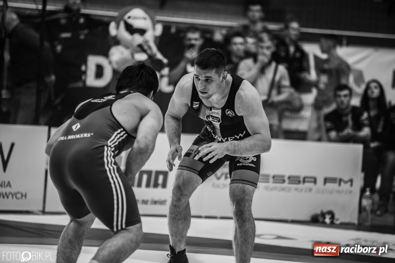 Zdjęcie w galerii na portalu naszraciborz.pl: Porażka MKZ Unii Racibórz na inaugurację PWPW Krajowej Ligi Zapaśniczej wiadomości z regionu