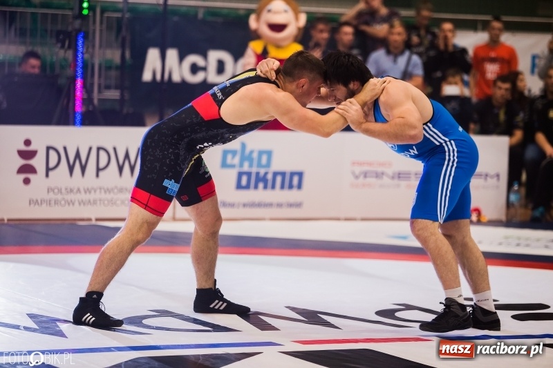 Zdjęcie w galerii na portalu naszraciborz.pl: Porażka MKZ Unii Racibórz na inaugurację PWPW Krajowej Ligi Zapaśniczej wiadomości z regionu