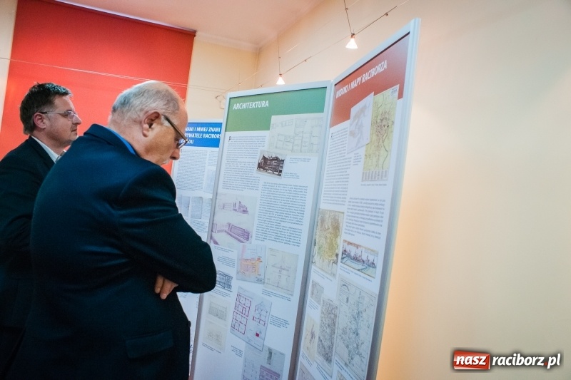 Zdjęcie w galerii na portalu naszraciborz.pl: Osiem wieków Raciborza w dokumencie archiwalnym  wiadomości z regionu