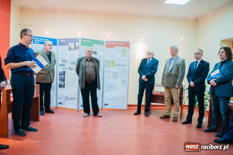 Zdjęcie w galerii na portalu naszraciborz.pl: Osiem wieków Raciborza w dokumencie archiwalnym  wiadomości z regionu