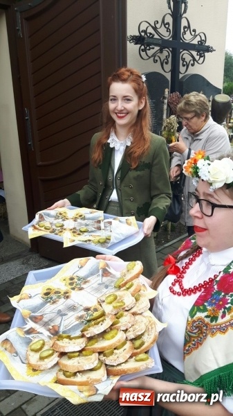 Zdjęcie w galerii na portalu naszraciborz.pl: Parafia Nędza dziękowała za plony wiadomości z regionu