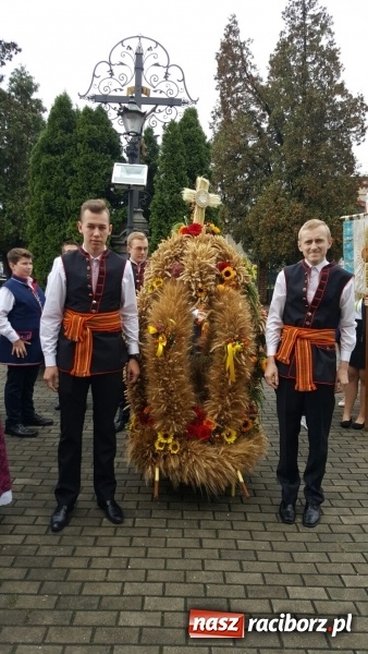 Zdjęcie w galerii na portalu naszraciborz.pl: Parafia Nędza dziękowała za plony wiadomości z regionu