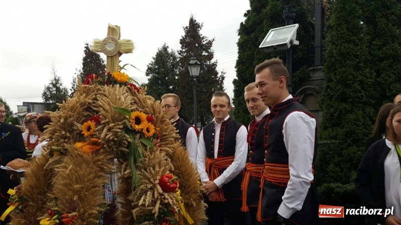 Zdjęcie w galerii na portalu naszraciborz.pl: Parafia Nędza dziękowała za plony wiadomości z regionu