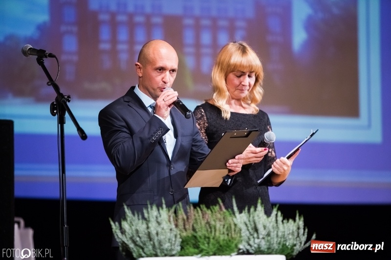 Zdjęcie w galerii na portalu naszraciborz.pl: 40 lat raciborskiej Szkoły Mistrzostwa Sportowego w telewizyjnym skrócie wiadomości z regionu