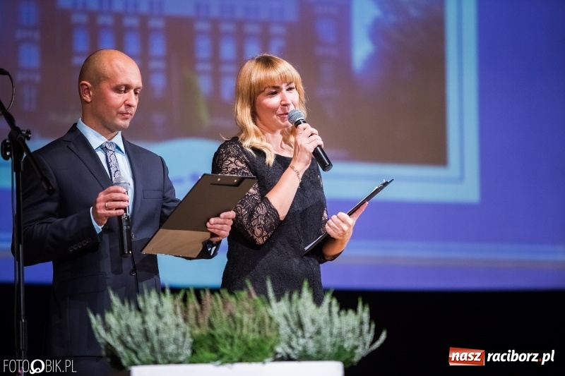 Zdjęcie w galerii na portalu naszraciborz.pl: 40 lat raciborskiej Szkoły Mistrzostwa Sportowego w telewizyjnym skrócie wiadomości z regionu