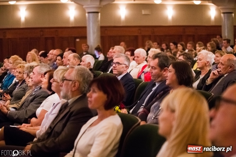 Zdjęcie w galerii na portalu naszraciborz.pl: 40 lat raciborskiej Szkoły Mistrzostwa Sportowego w telewizyjnym skrócie wiadomości z regionu