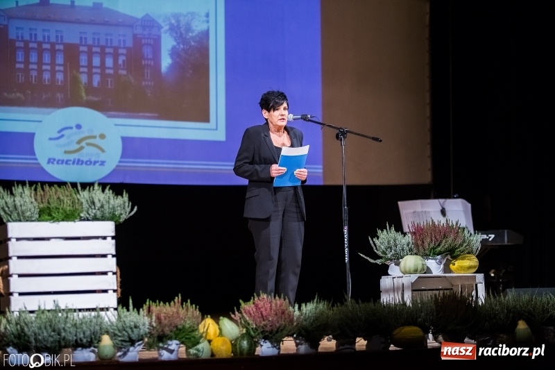 Zdjęcie w galerii na portalu naszraciborz.pl: 40 lat raciborskiej Szkoły Mistrzostwa Sportowego w telewizyjnym skrócie wiadomości z regionu