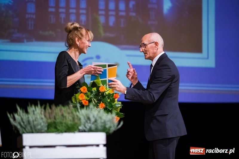 Zdjęcie w galerii na portalu naszraciborz.pl: 40 lat raciborskiej Szkoły Mistrzostwa Sportowego w telewizyjnym skrócie wiadomości z regionu