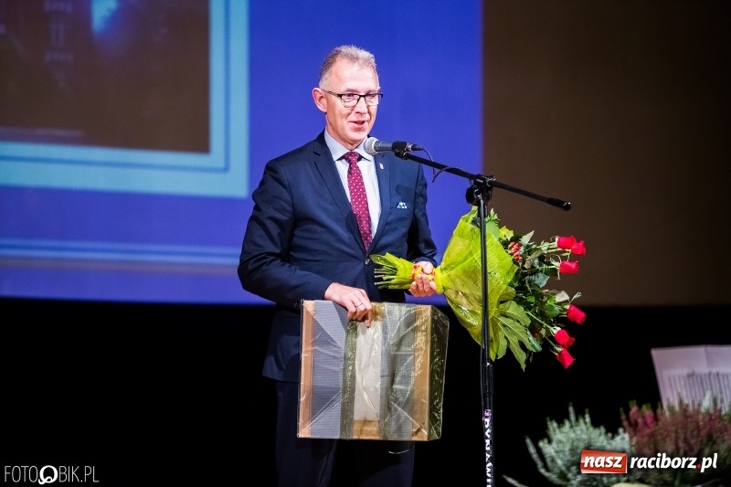 Zdjęcie w galerii na portalu naszraciborz.pl: 40 lat raciborskiej Szkoły Mistrzostwa Sportowego w telewizyjnym skrócie wiadomości z regionu