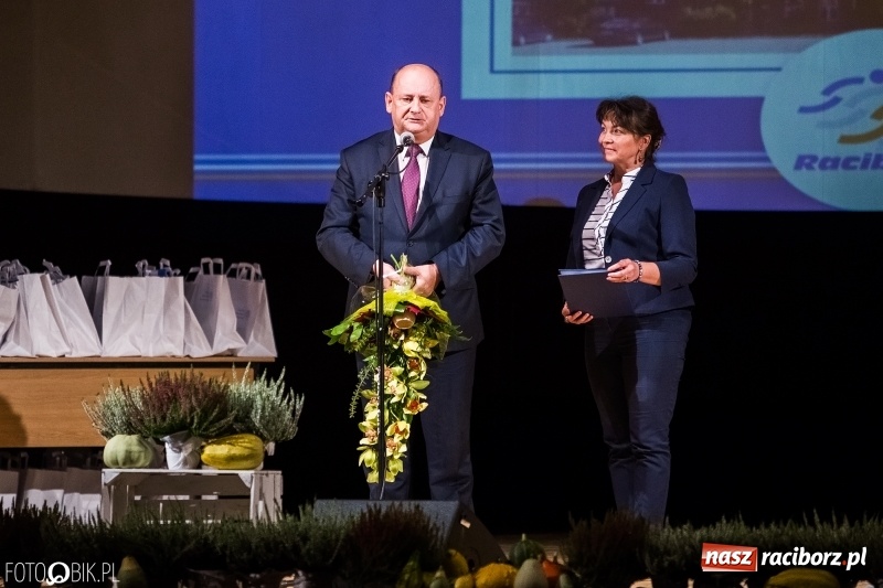 Zdjęcie w galerii na portalu naszraciborz.pl: 40 lat raciborskiej Szkoły Mistrzostwa Sportowego w telewizyjnym skrócie wiadomości z regionu