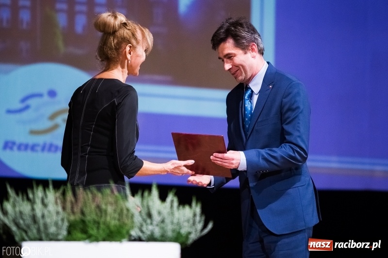 Zdjęcie w galerii na portalu naszraciborz.pl: 40 lat raciborskiej Szkoły Mistrzostwa Sportowego w telewizyjnym skrócie wiadomości z regionu