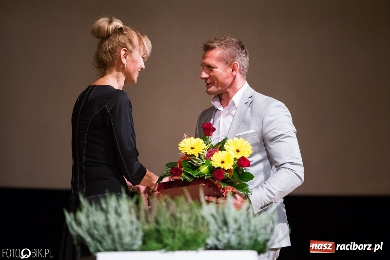 Zdjęcie w galerii na portalu naszraciborz.pl: 40 lat raciborskiej Szkoły Mistrzostwa Sportowego w telewizyjnym skrócie wiadomości z regionu