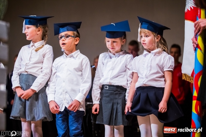 Zdjęcie w galerii na portalu naszraciborz.pl: 40 lat raciborskiej Szkoły Mistrzostwa Sportowego w telewizyjnym skrócie wiadomości z regionu