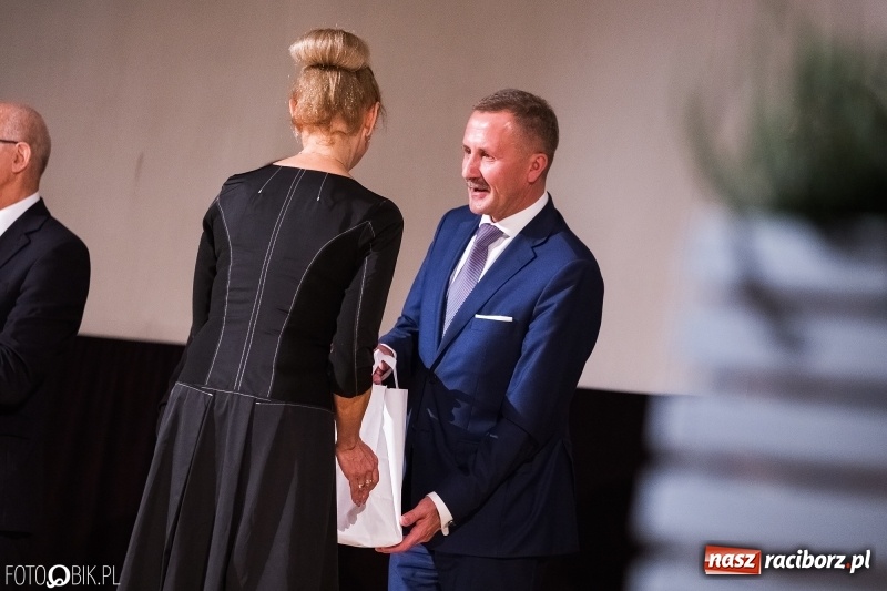 Zdjęcie w galerii na portalu naszraciborz.pl: 40 lat raciborskiej Szkoły Mistrzostwa Sportowego w telewizyjnym skrócie wiadomości z regionu