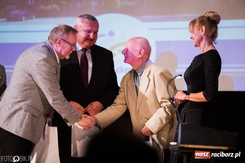 Zdjęcie w galerii na portalu naszraciborz.pl: 40 lat raciborskiej Szkoły Mistrzostwa Sportowego w telewizyjnym skrócie wiadomości z regionu