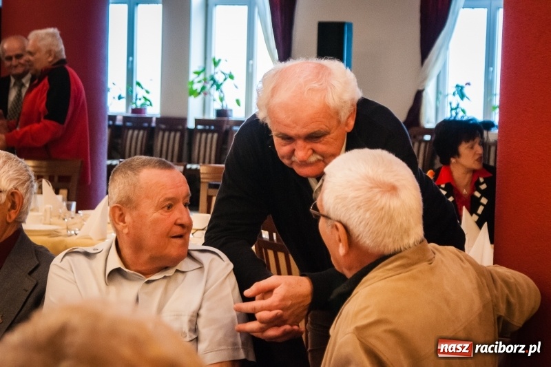 Zdjęcie w galerii na portalu naszraciborz.pl: 25-lecie raciborskiego koła Stowarzyszenia Emerytów i Rencistów Policyjnych wiadomości z regionu