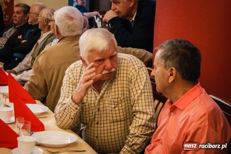 Zdjęcie w galerii na portalu naszraciborz.pl: 25-lecie raciborskiego koła Stowarzyszenia Emerytów i Rencistów Policyjnych wiadomości z regionu