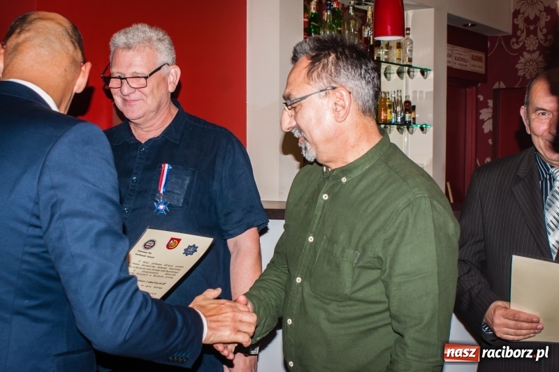 Zdjęcie w galerii na portalu naszraciborz.pl: 25-lecie raciborskiego koła Stowarzyszenia Emerytów i Rencistów Policyjnych wiadomości z regionu