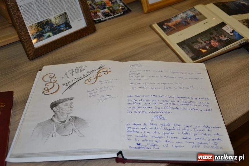 Zdjęcie w galerii na portalu naszraciborz.pl: Jan i Robert Sochowie z Nagrodą Wójta Krzyżanowic wiadomości z regionu