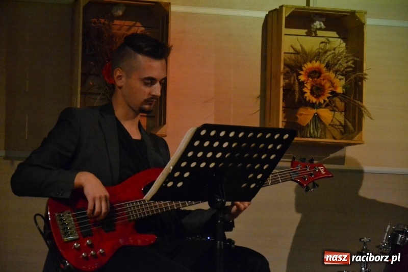 Zdjęcie w galerii na portalu naszraciborz.pl: Jan i Robert Sochowie z Nagrodą Wójta Krzyżanowic wiadomości z regionu